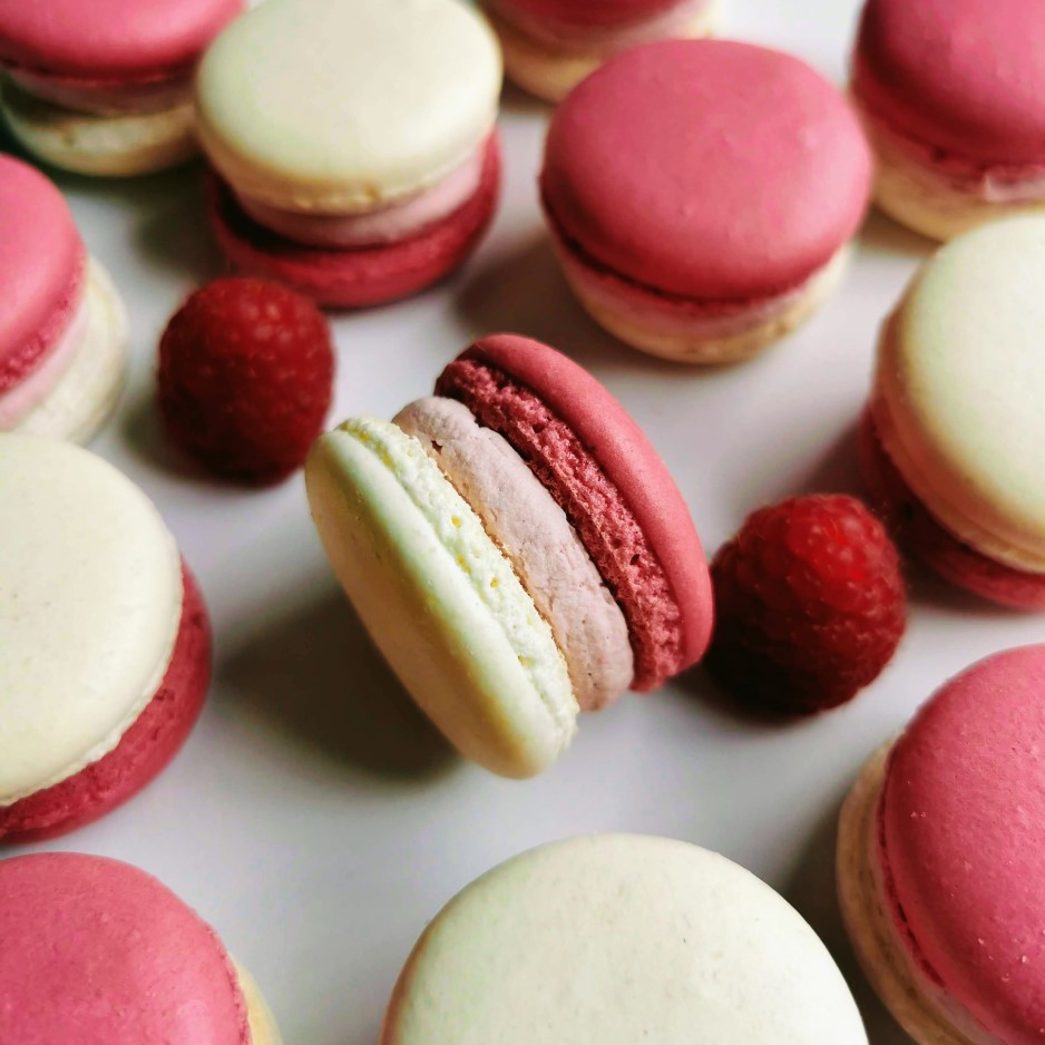 Avietiniai macarons’ai